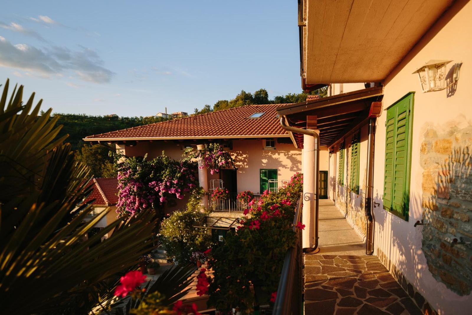 Hisa Stekar Villa Kojsko Luaran gambar